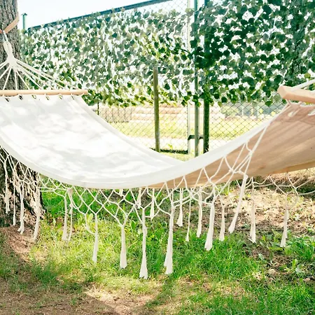 With Private Sauna, Jacuzzi And Pool Сasa de vacaciones