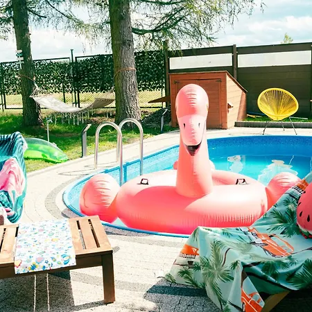 With Private Sauna, Jacuzzi And Pool Сasa de vacaciones *