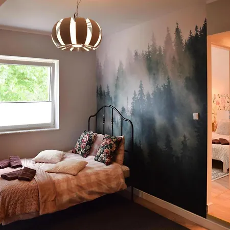 With Private Sauna, Jacuzzi And Pool Сasa de vacaciones *